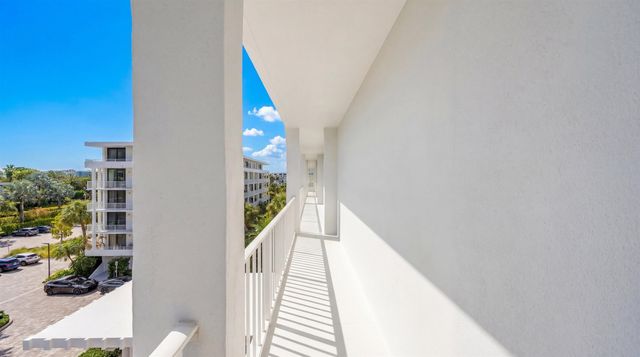 2784 S Ocean Boulevard 405n, Palm Beach, FL 33480