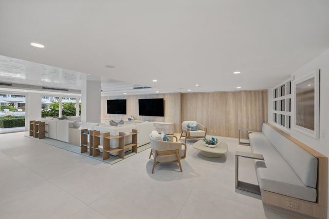 2784 S Ocean Boulevard 405n, Palm Beach, FL 33480