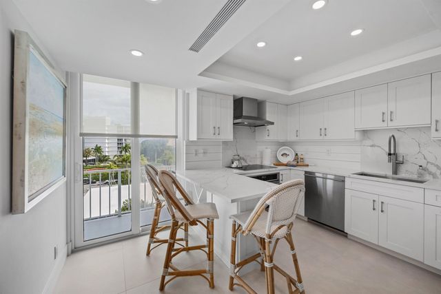 2784 S Ocean Boulevard 405n, Palm Beach, FL 33480