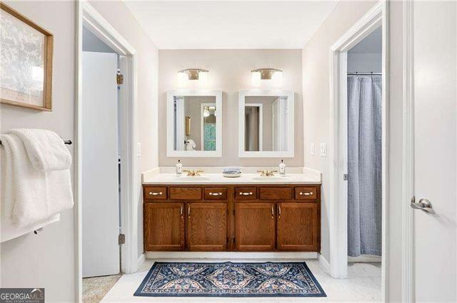 604 Mill Pond Road 604, Roswell, GA 30076