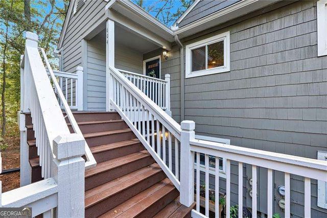 604 Mill Pond Road 604, Roswell, GA 30076