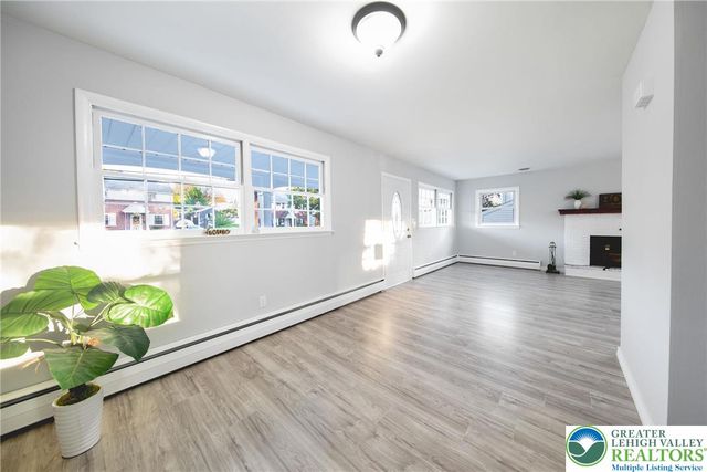 232 Virginia Avenue, Whitehall Twp, PA 18052