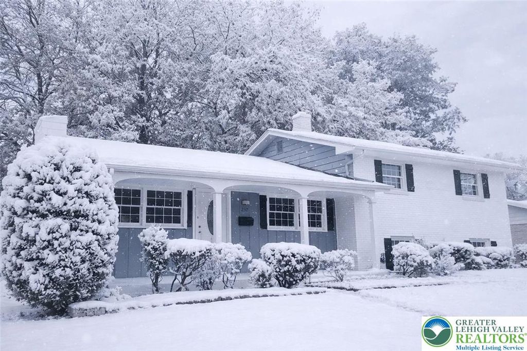 232 Virginia Avenue, Whitehall Twp, PA 18052