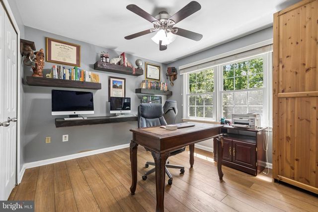 7702 HILLTOPPER CT, Springfield, VA 22153