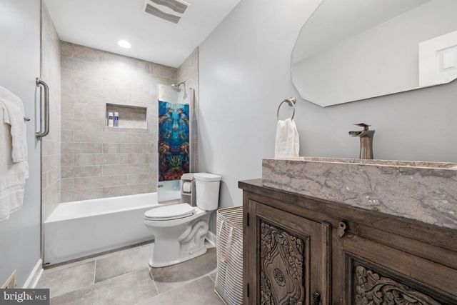 7702 HILLTOPPER CT, Springfield, VA 22153