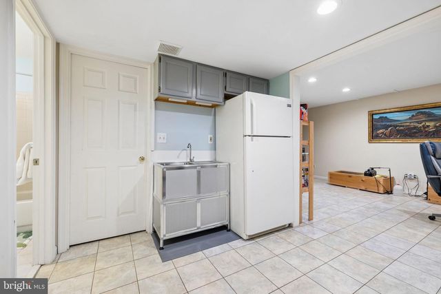 7702 HILLTOPPER CT, Springfield, VA 22153