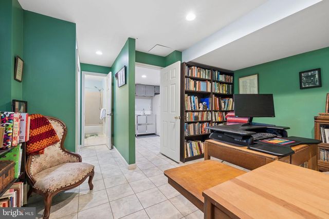 7702 HILLTOPPER CT, Springfield, VA 22153