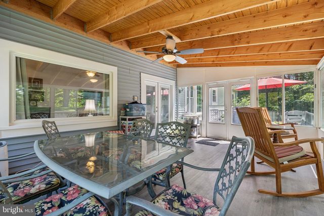 7702 HILLTOPPER CT, Springfield, VA 22153
