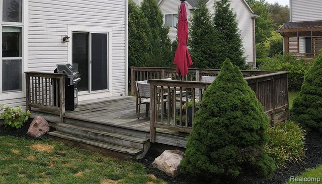 766 Pembroke Drive, Saline, MI 48176