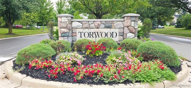 766 Pembroke Drive, Saline, MI 48176