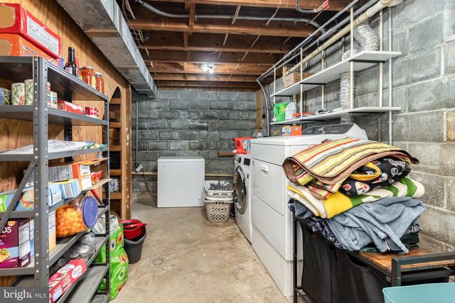 384 W MAIN STREET, Fayetteville, PA 17222