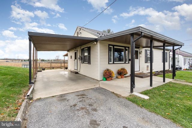 384 W MAIN STREET, Fayetteville, PA 17222