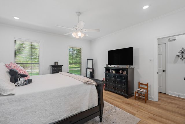 154 Dogwood Ln., Hattiesburg, MS 39402