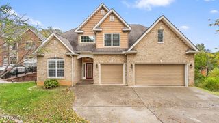 1809 Cascade Falls Lane, Knoxville, TN 37931