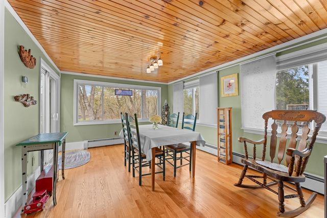 49 Ossamequin Rd, Billerica, MA 01821