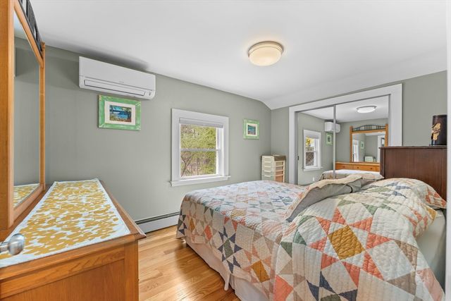 49 Ossamequin Rd, Billerica, MA 01821