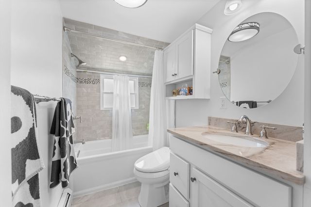 49 Ossamequin Rd, Billerica, MA 01821