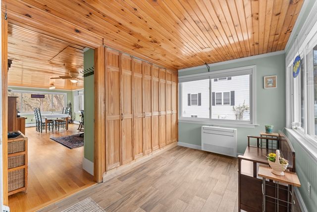 49 Ossamequin Rd, Billerica, MA 01821