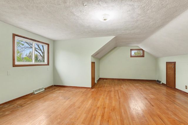 2120 Leffingwell Avenue NE, Grand Rapids, MI 49525