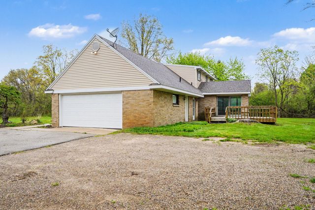 2120 Leffingwell Avenue NE, Grand Rapids, MI 49525