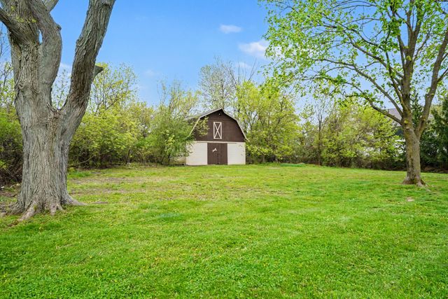 2120 Leffingwell Avenue NE, Grand Rapids, MI 49525