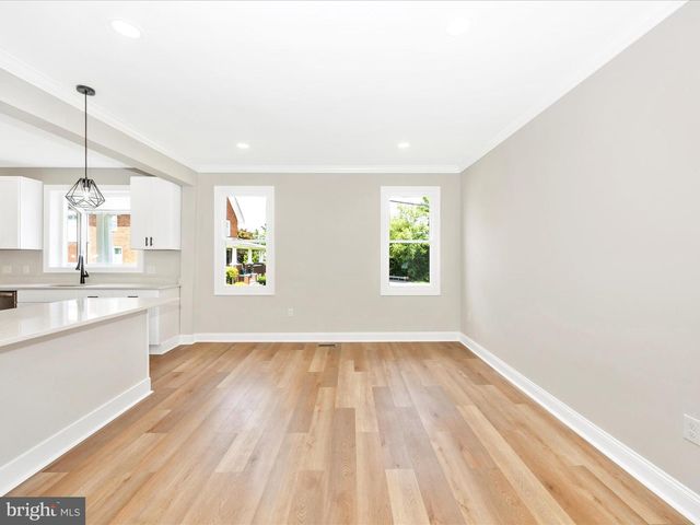 692 RIDGE RD, Mount Airy, MD 21771