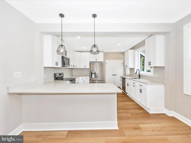 692 RIDGE RD, Mount Airy, MD 21771