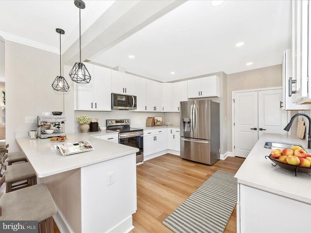 692 RIDGE RD, Mount Airy, MD 21771