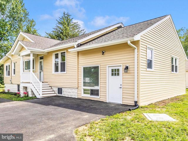 692 RIDGE RD, Mount Airy, MD 21771