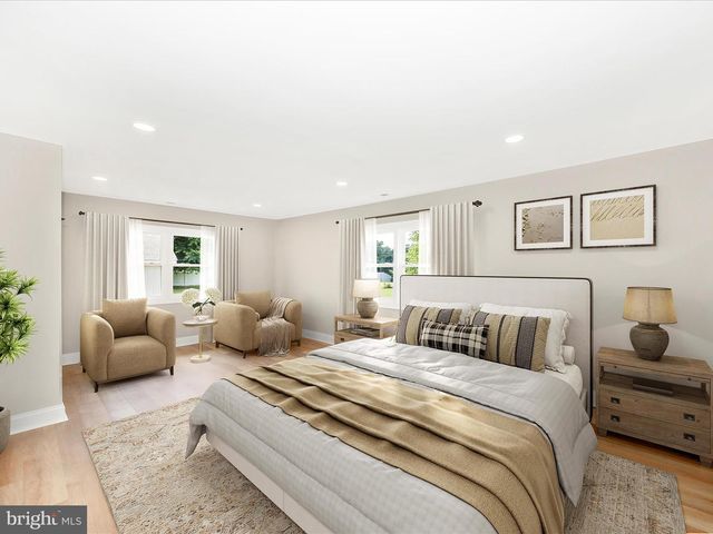 692 RIDGE RD, Mount Airy, MD 21771