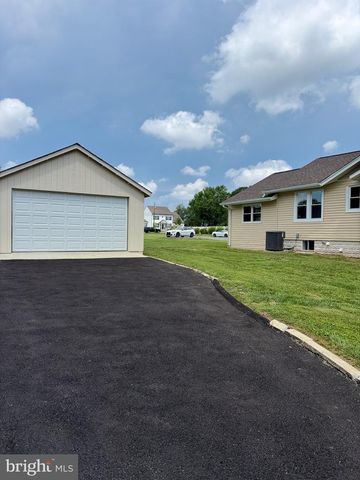 692 RIDGE RD, Mount Airy, MD 21771