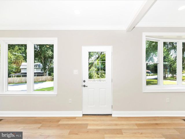 692 RIDGE RD, Mount Airy, MD 21771