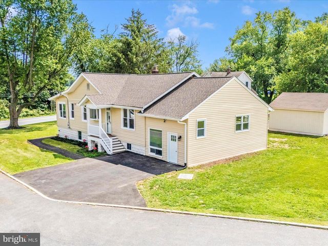 692 RIDGE RD, Mount Airy, MD 21771