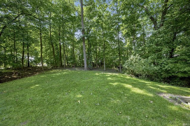 1929 Durkees Run Court, Lafayette, IN 47909