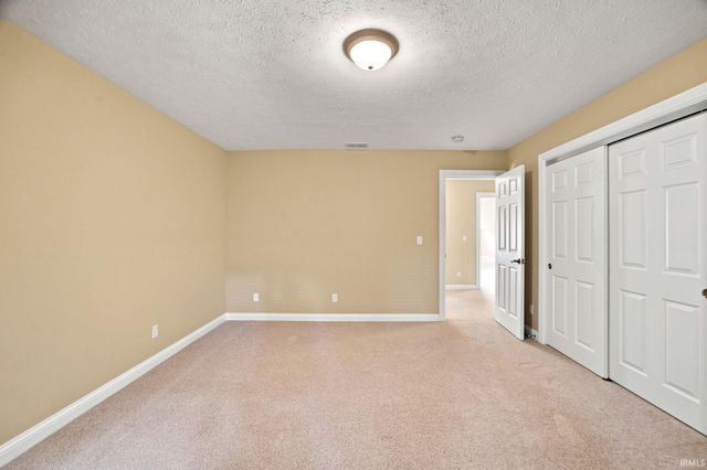 1929 Durkees Run Court, Lafayette, IN 47909