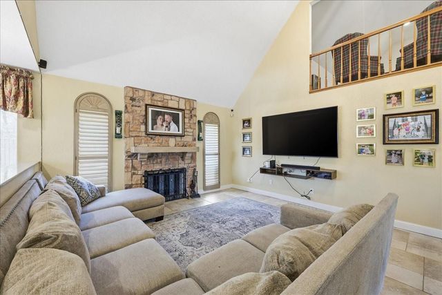 4712 Frost, Orange, TX 77630