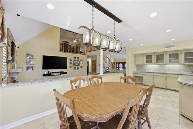 4712 Frost, Orange, TX 77630