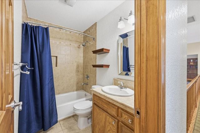 4712 Frost, Orange, TX 77630