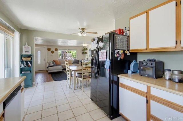 1949 Sunnyside Ave Avenue, El Cajon, CA 92019