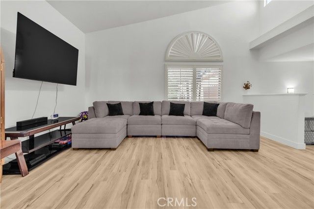 25144 Steinbeck F, Stevenson Ranch, CA 91381