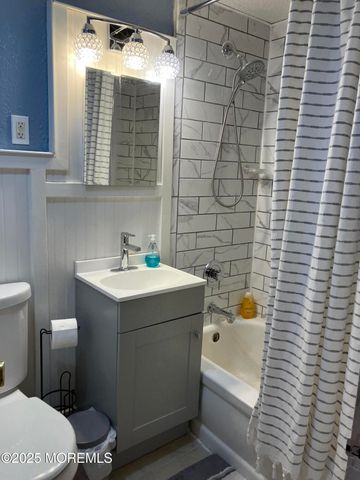 21 Leroy Place 1E, Red Bank, NJ 07701