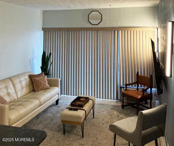 21 Leroy Place 1E, Red Bank, NJ 07701