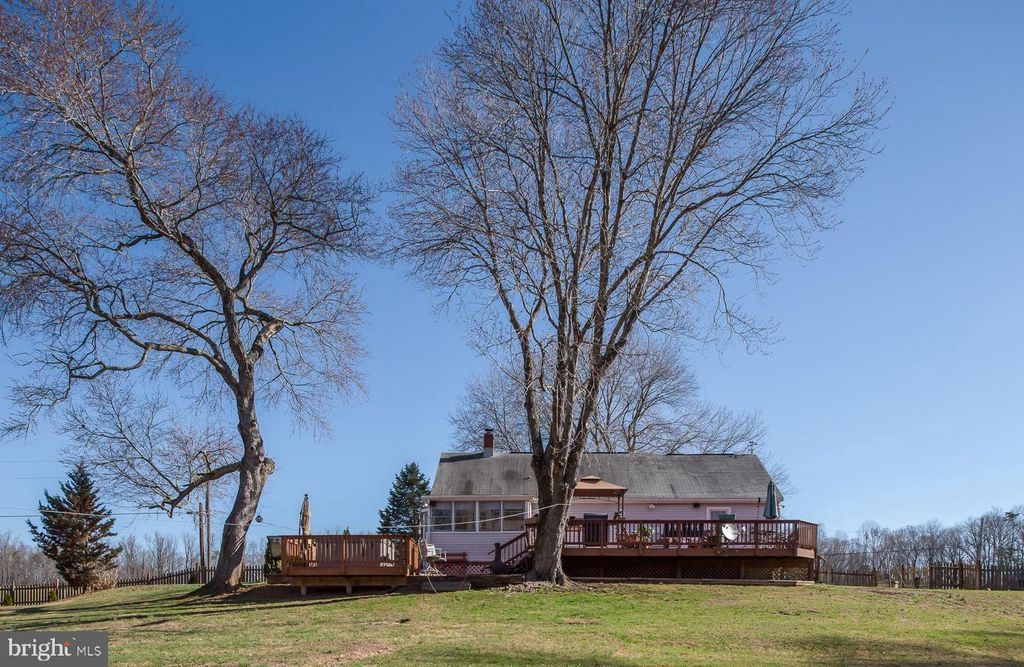 1503 GARRISONVILLE RD, Stafford, VA 22556