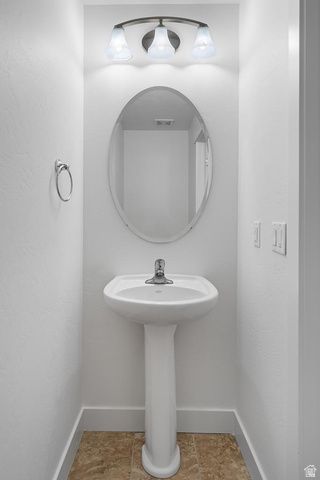 9517 N FAUST STATION, Eagle Mountain, UT 84005