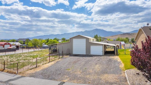 9517 N FAUST STATION, Eagle Mountain, UT 84005
