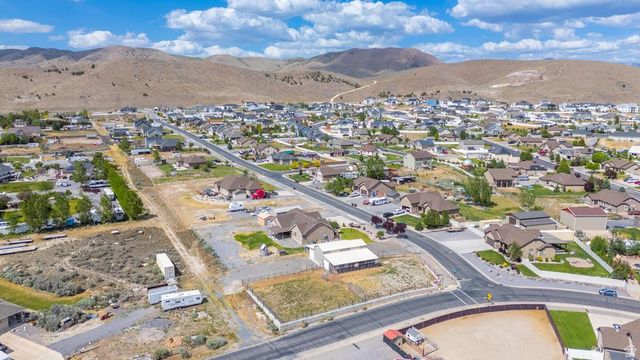 9517 N FAUST STATION, Eagle Mountain, UT 84005