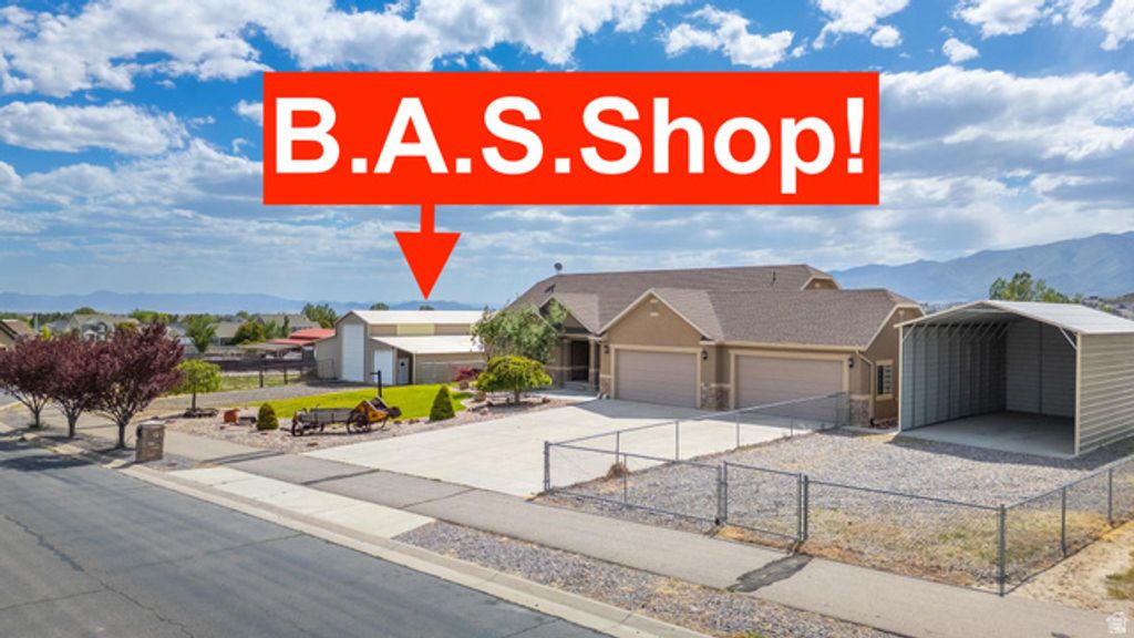 9517 N FAUST STATION, Eagle Mountain, UT 84005