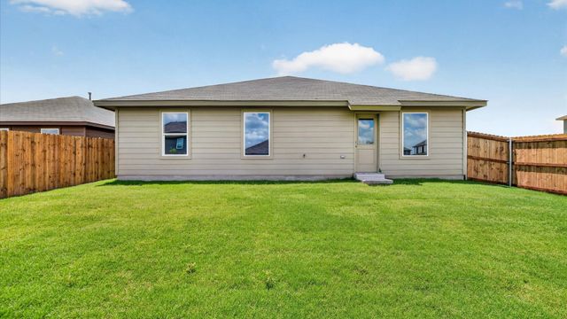 313 WAYLAND Street, Keene, TX 76059