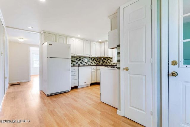 15 Buckley Lane, Bayville, NJ 08721