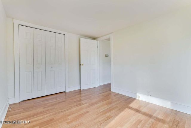 15 Buckley Lane, Bayville, NJ 08721